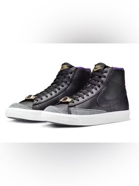 Nike Blazers ‘World Champ’